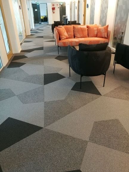 Toimisto Helsinki – Vorwerk Freeform tekstiililaatat