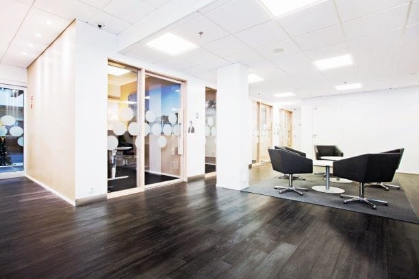 Pankki – Designflooring Opus vinyylilankku